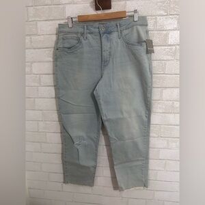 Comfy Stretchy Fit Mom Jeans Light Wash Denim Distressed Size 14 #0082